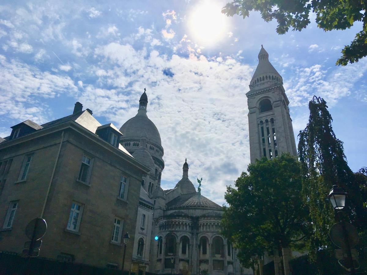 Studios De Charme A Montmartre Paris Bagian luar foto